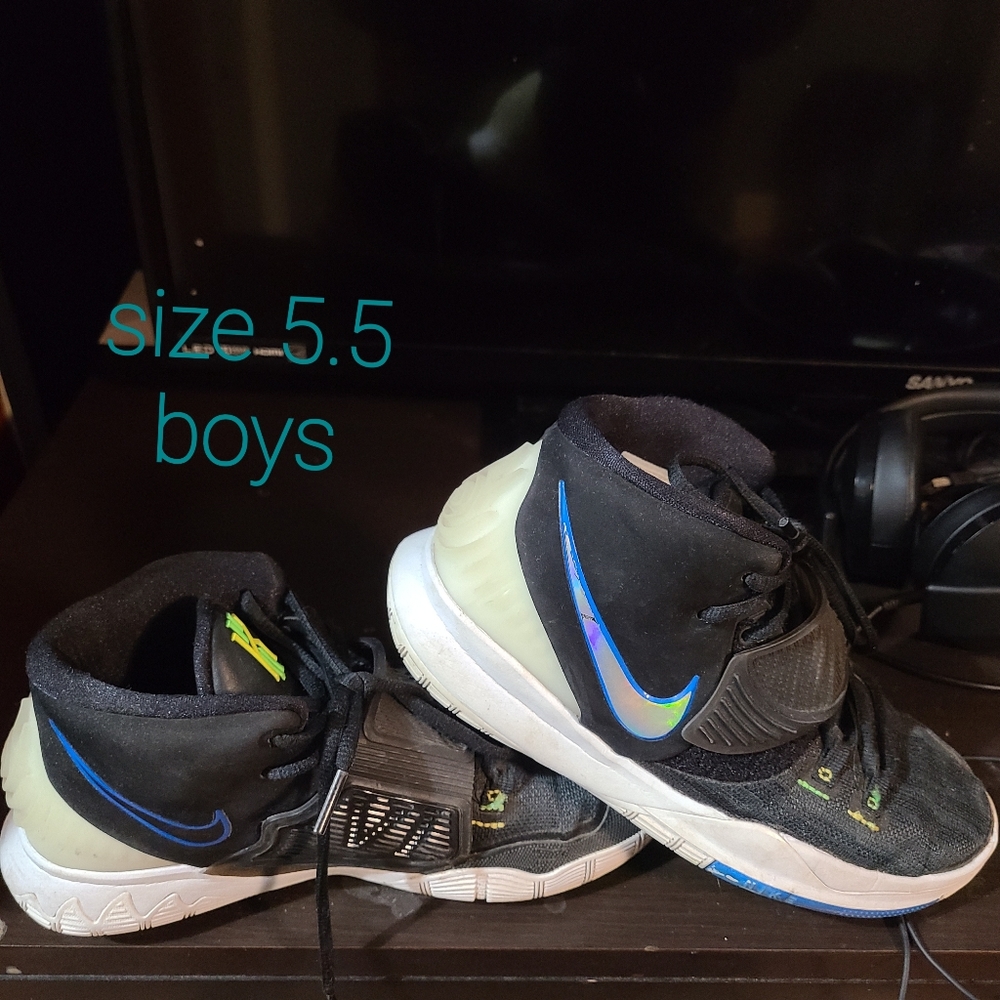 Kyrie nike shoes